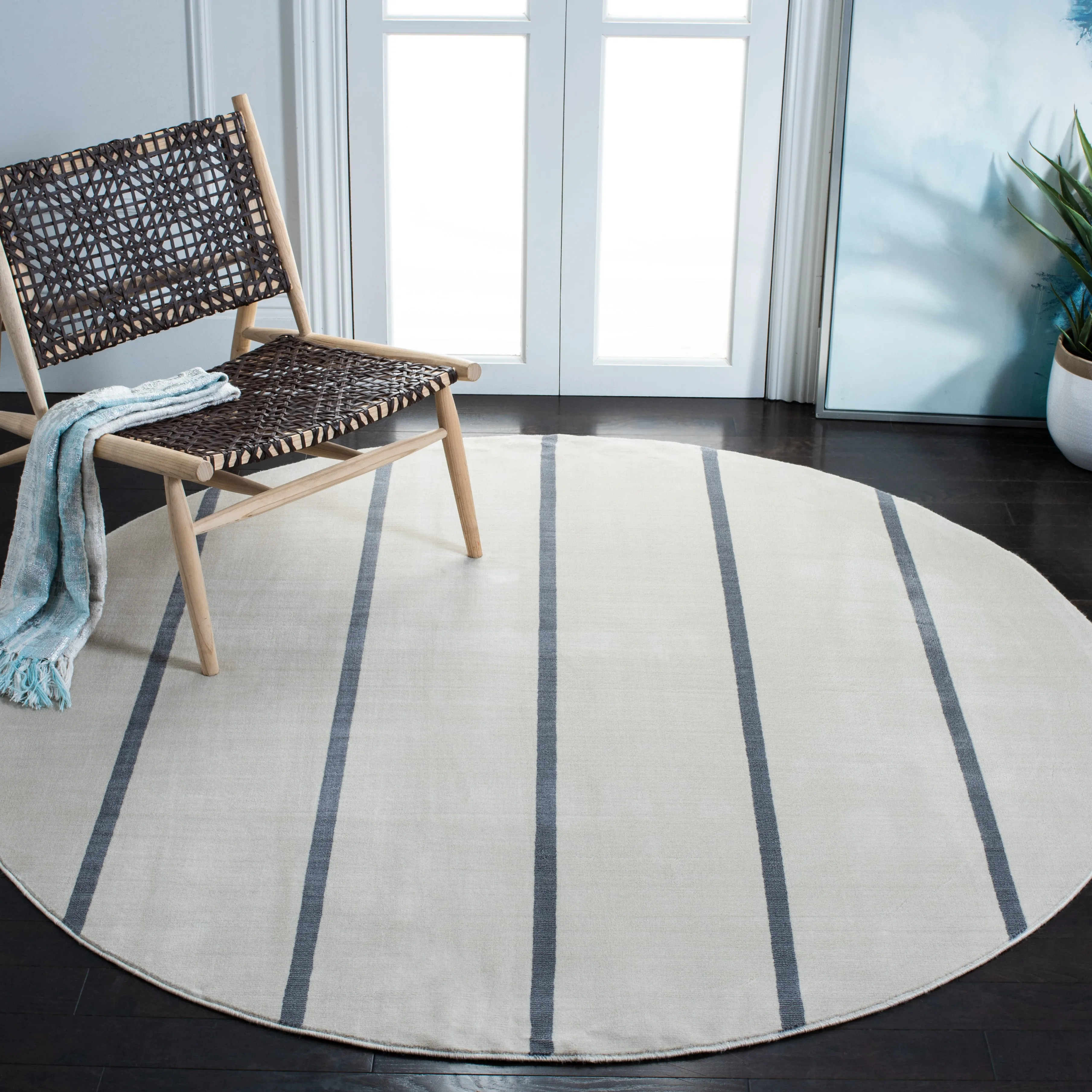 Orwell Machine Made Area Rug, Ivory / Grey Contemporary Style Easy Care