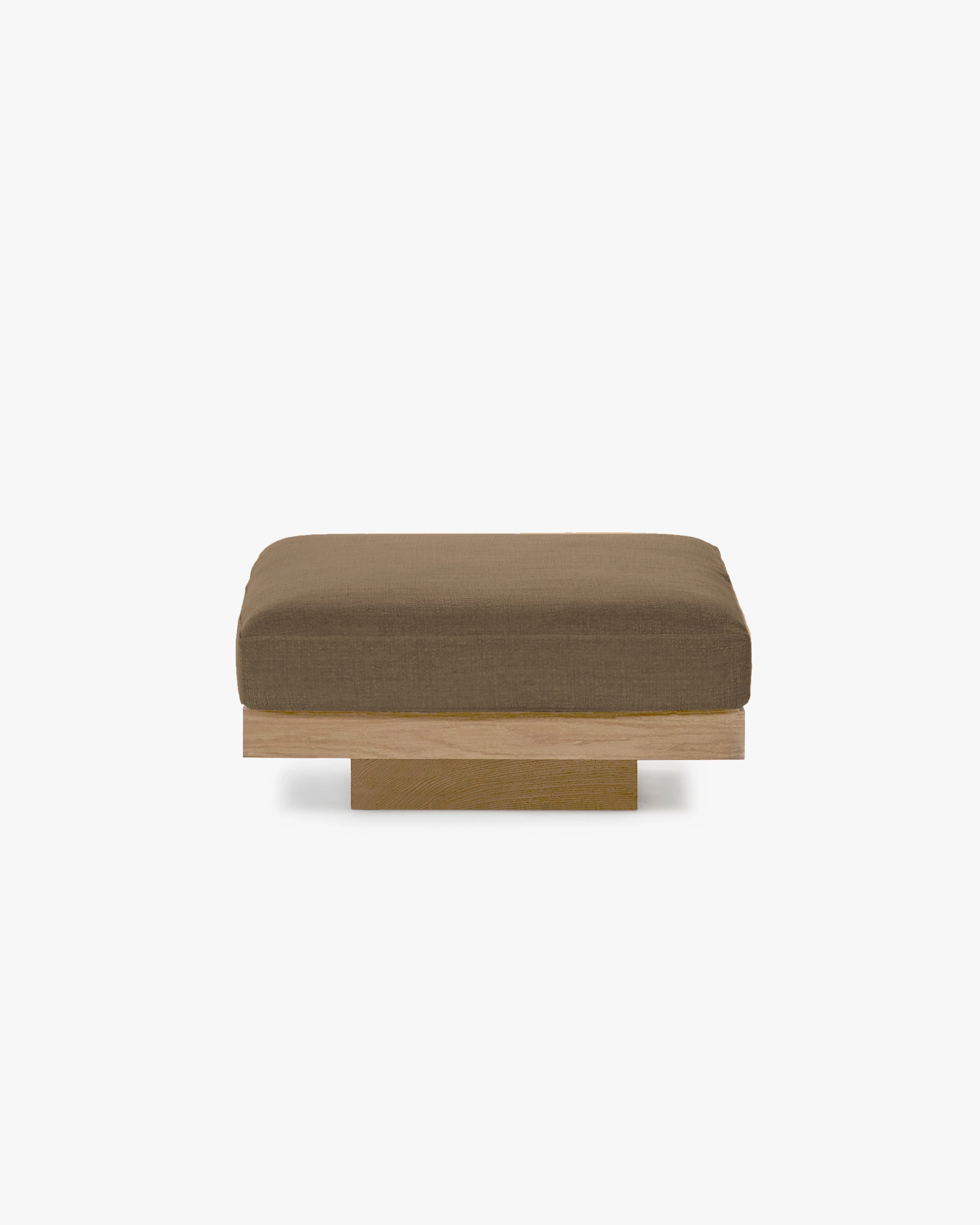 Ottoman camel outdoor Rudolph