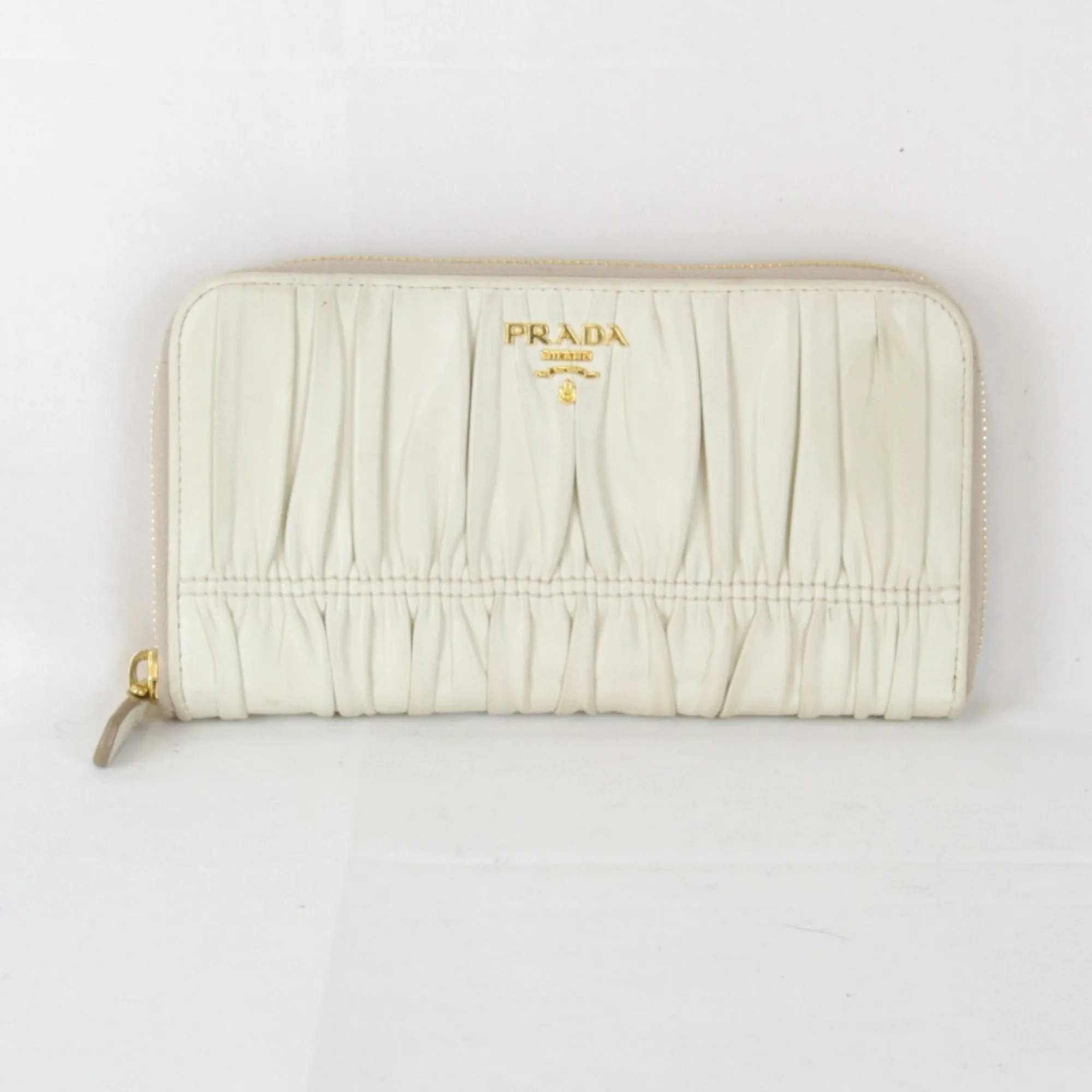 Prada Leather Long Wallet (Bi-Fold) (Pre-Owned)