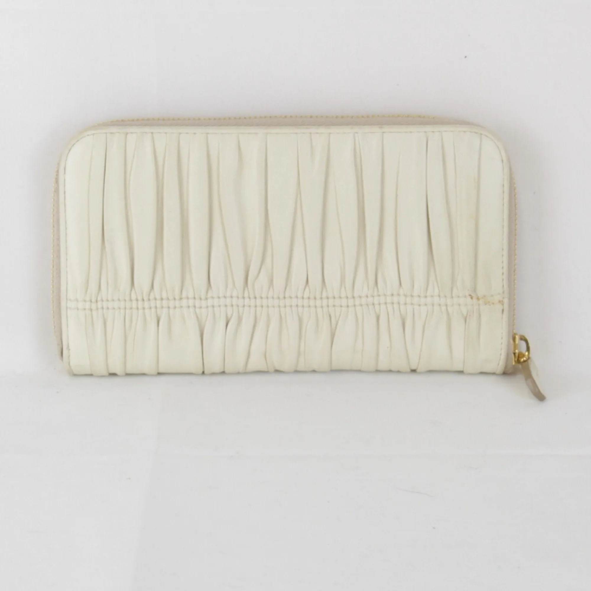 Prada Leather Long Wallet (Bi-Fold) (Pre-Owned)