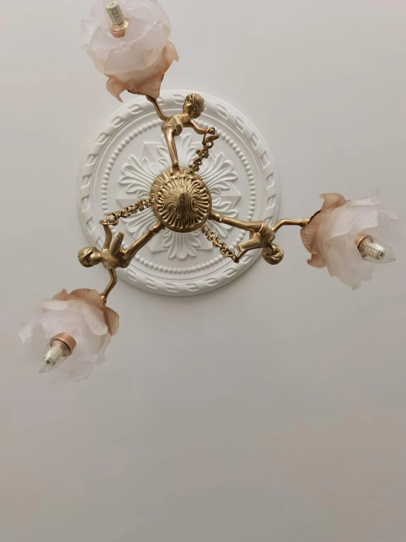 Putti Statuettes Brass Suspension