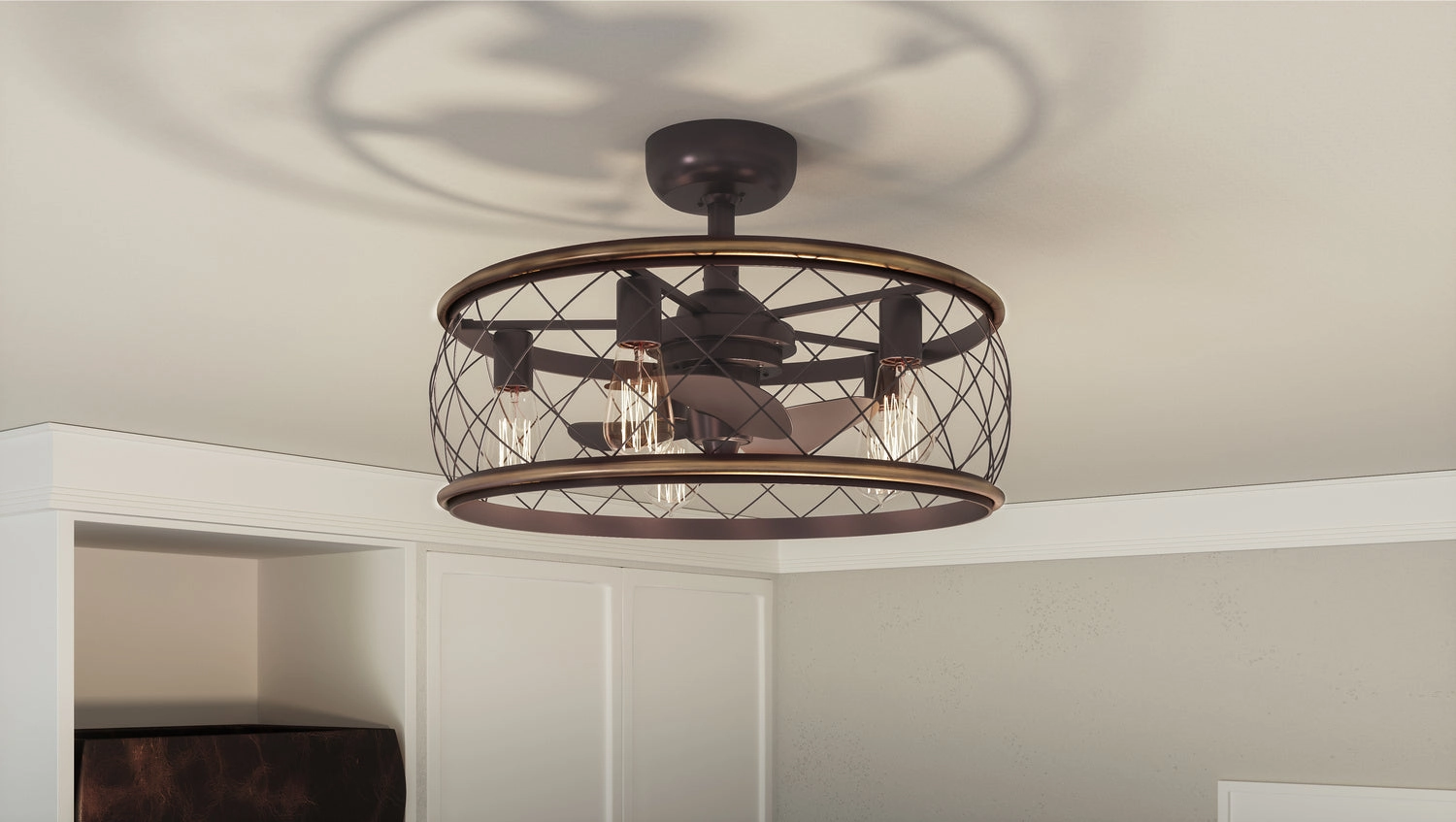 Quoizel Five Light Fandelier