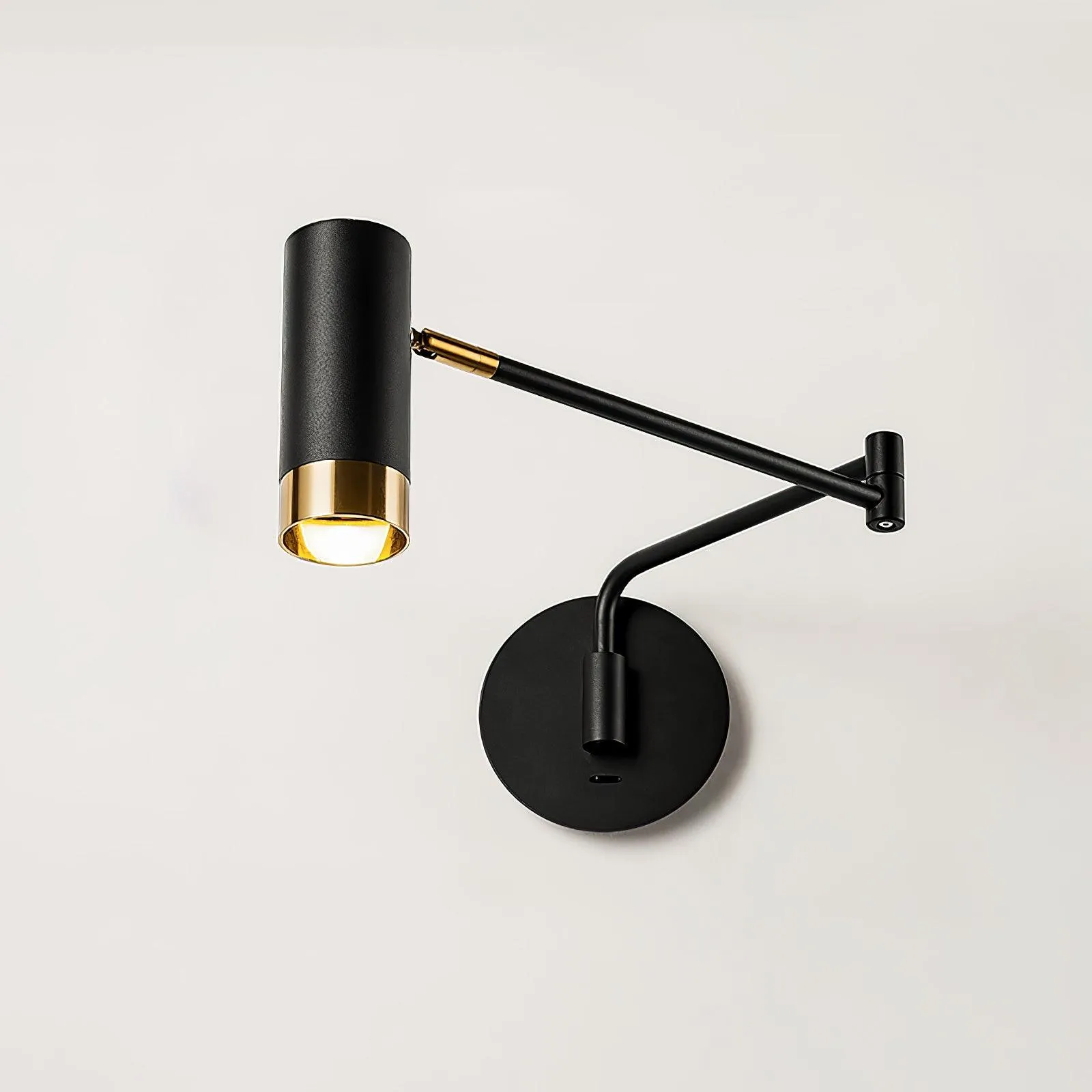 Ridge Arm Wall Lamp