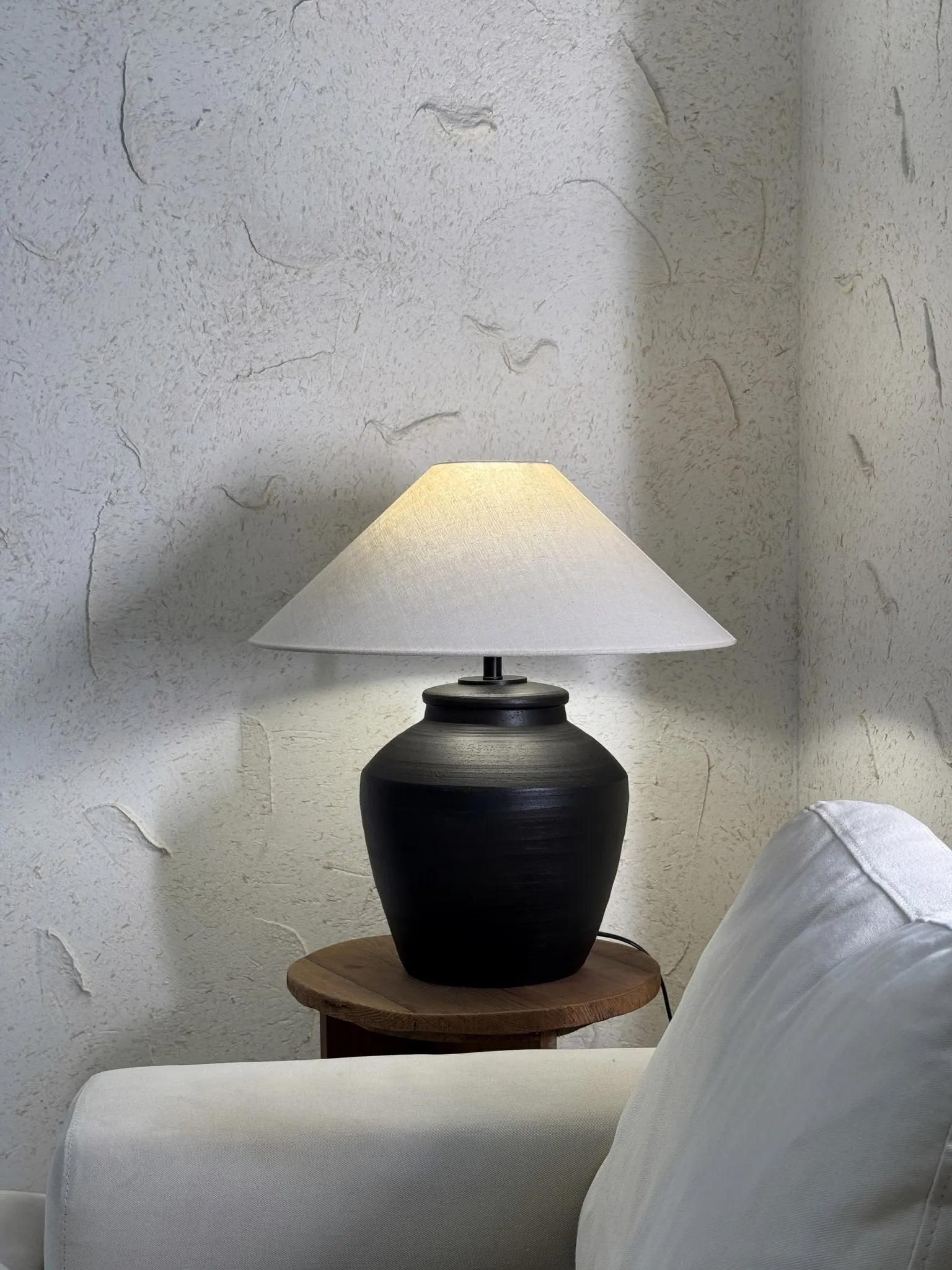 Rustic Black Ceramic Table Lamp