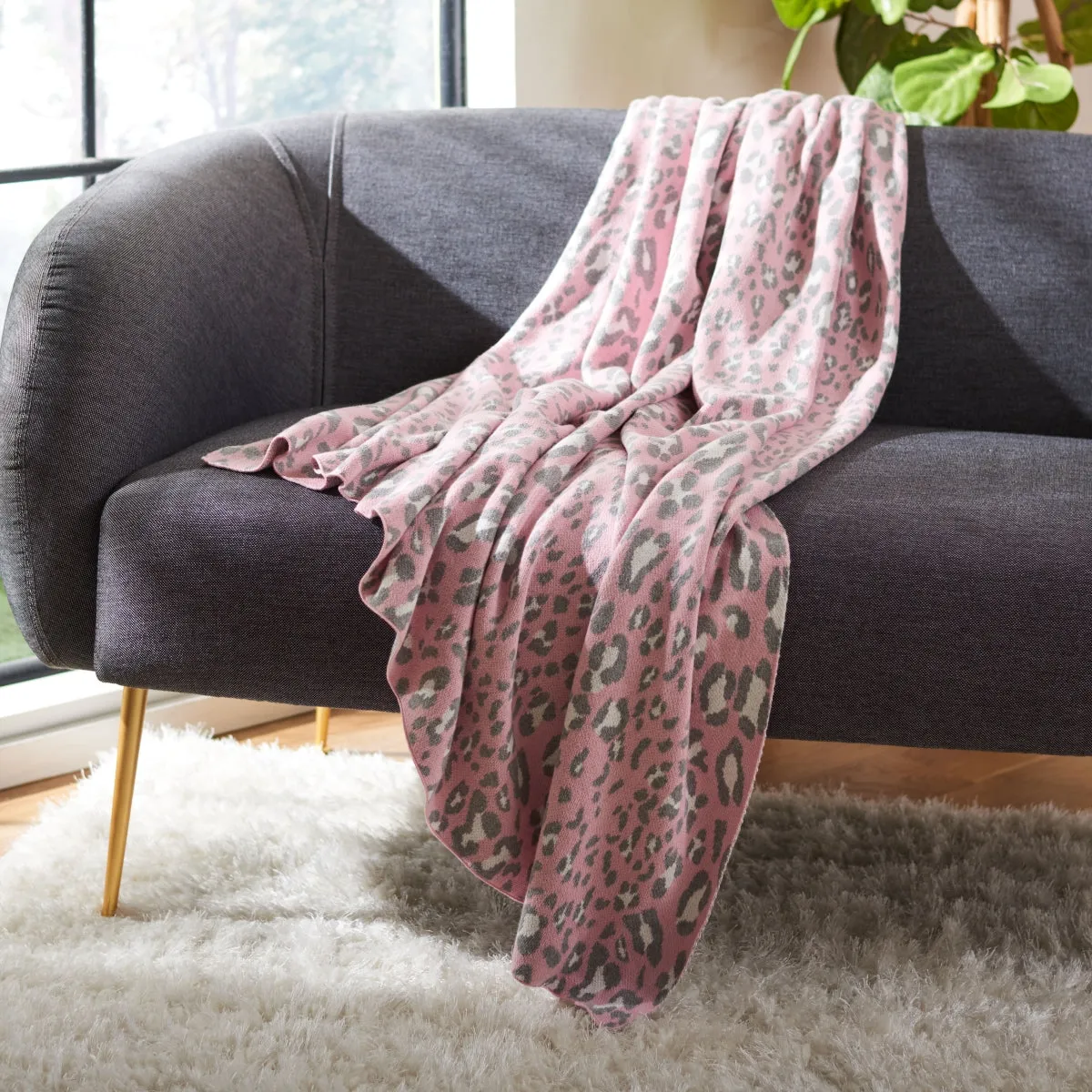 Safavieh Gwynn Throw Throw Pillows cheap throw sets