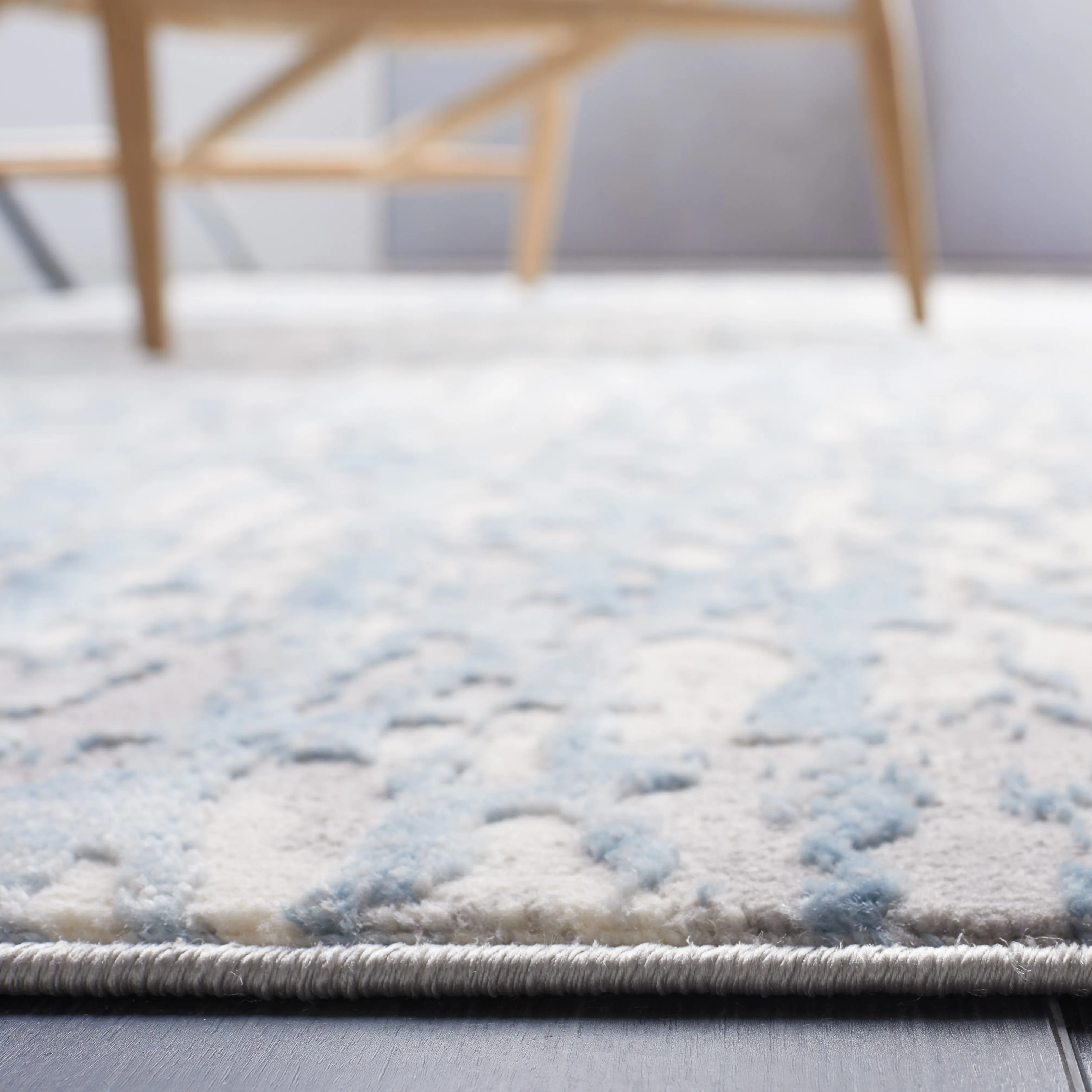 Safavieh Lagoon Collection Rug