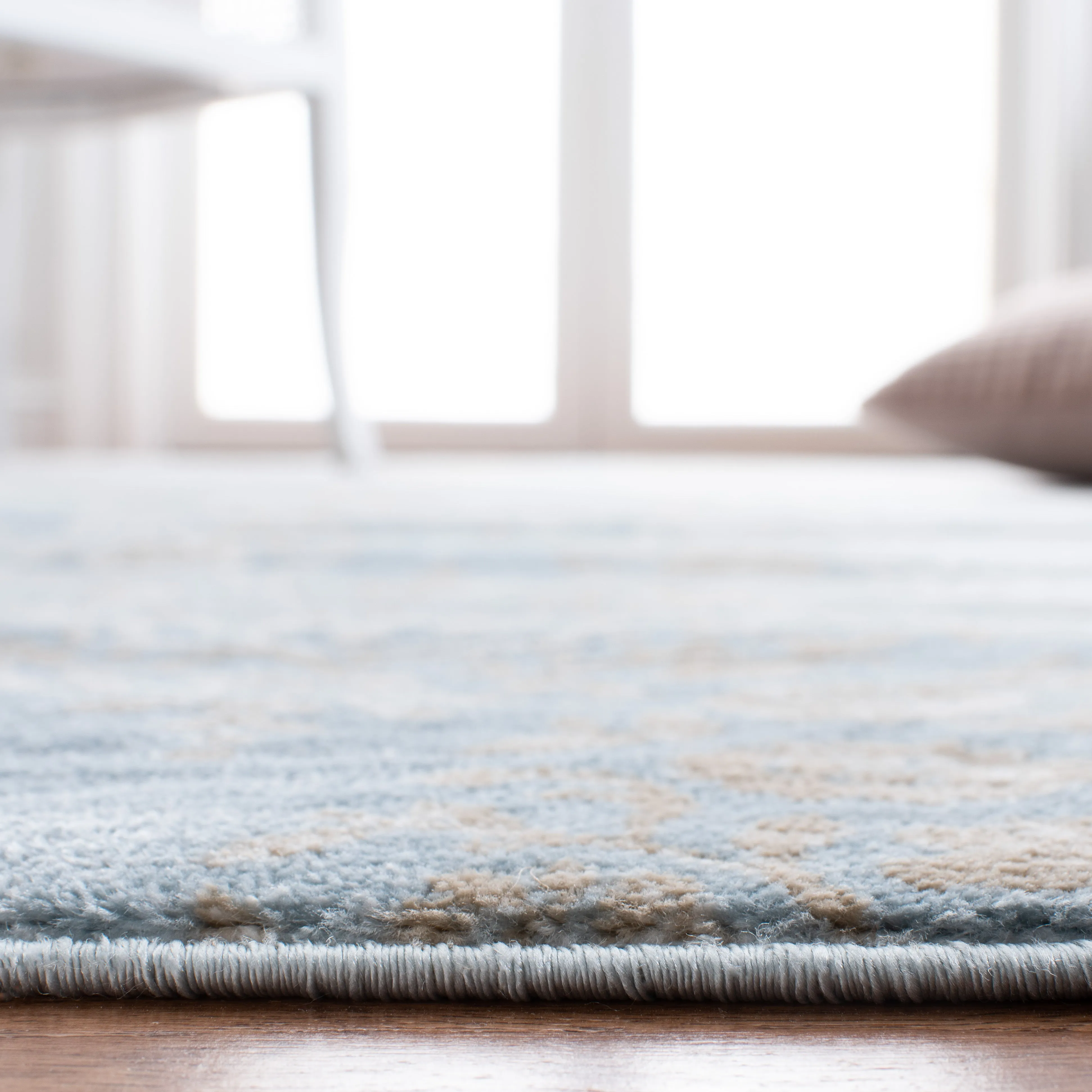 Safavieh Martha Stewart Isabella Rug