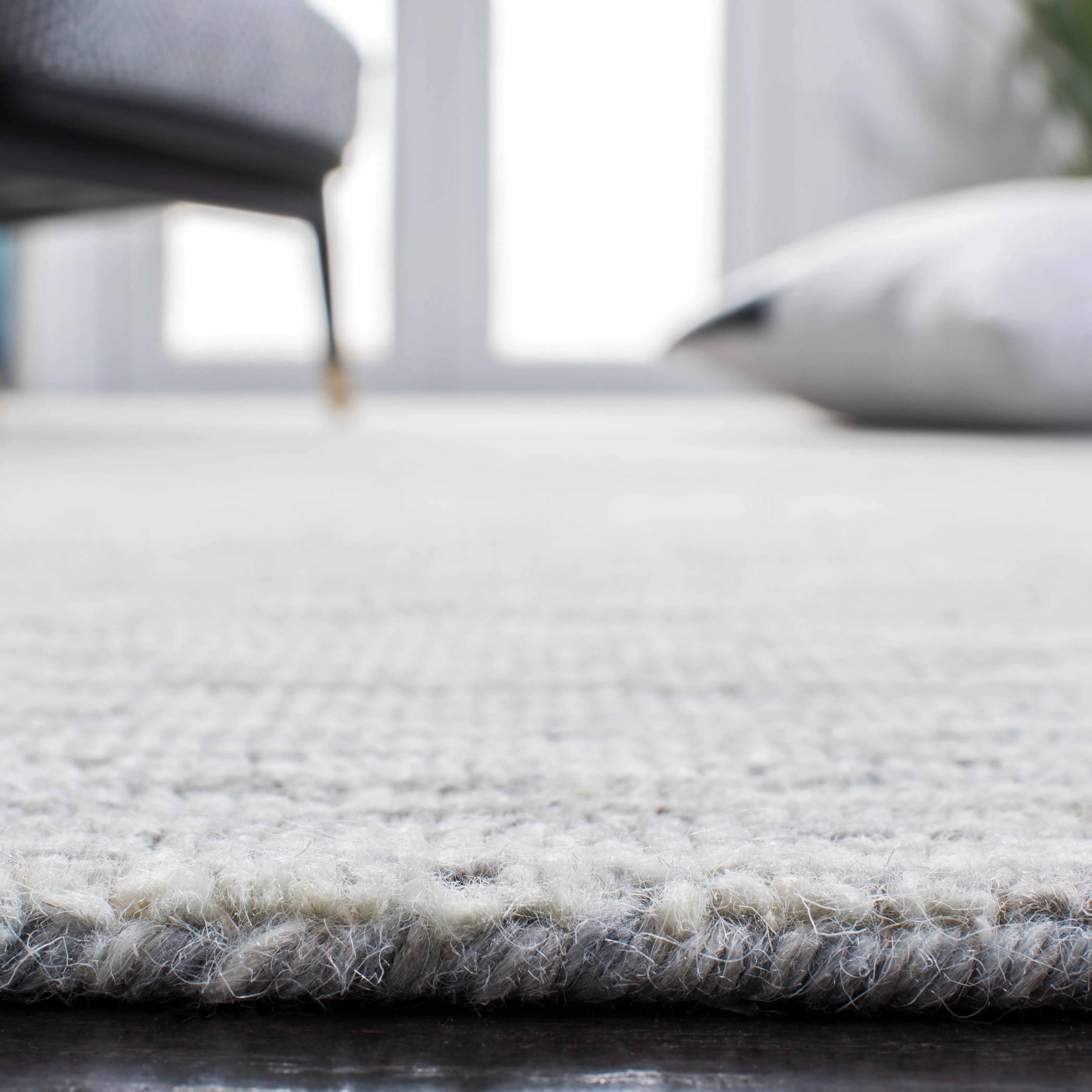 Safavieh Metro Handmade Rug