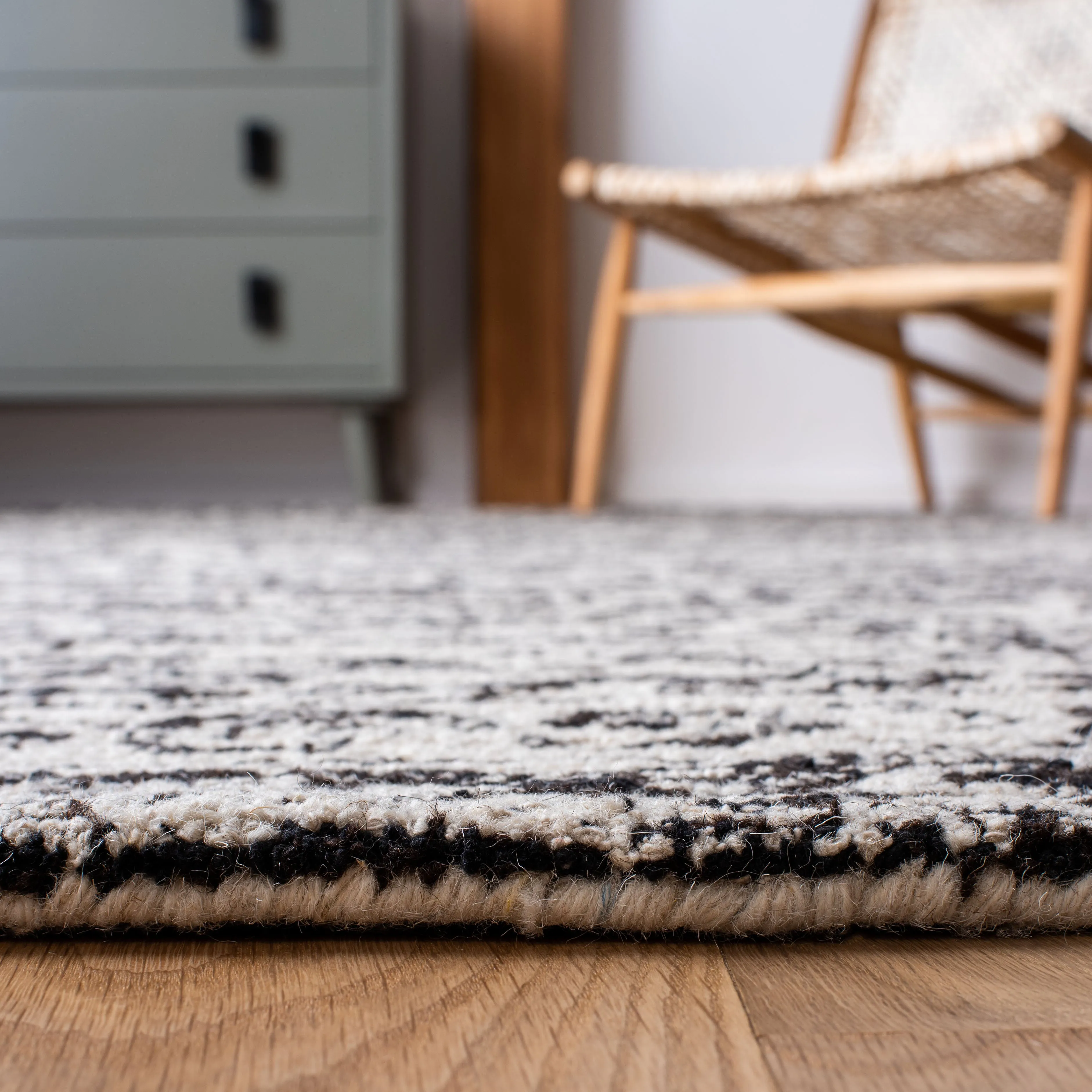 Safavieh Micro-Loop Handmade Rug