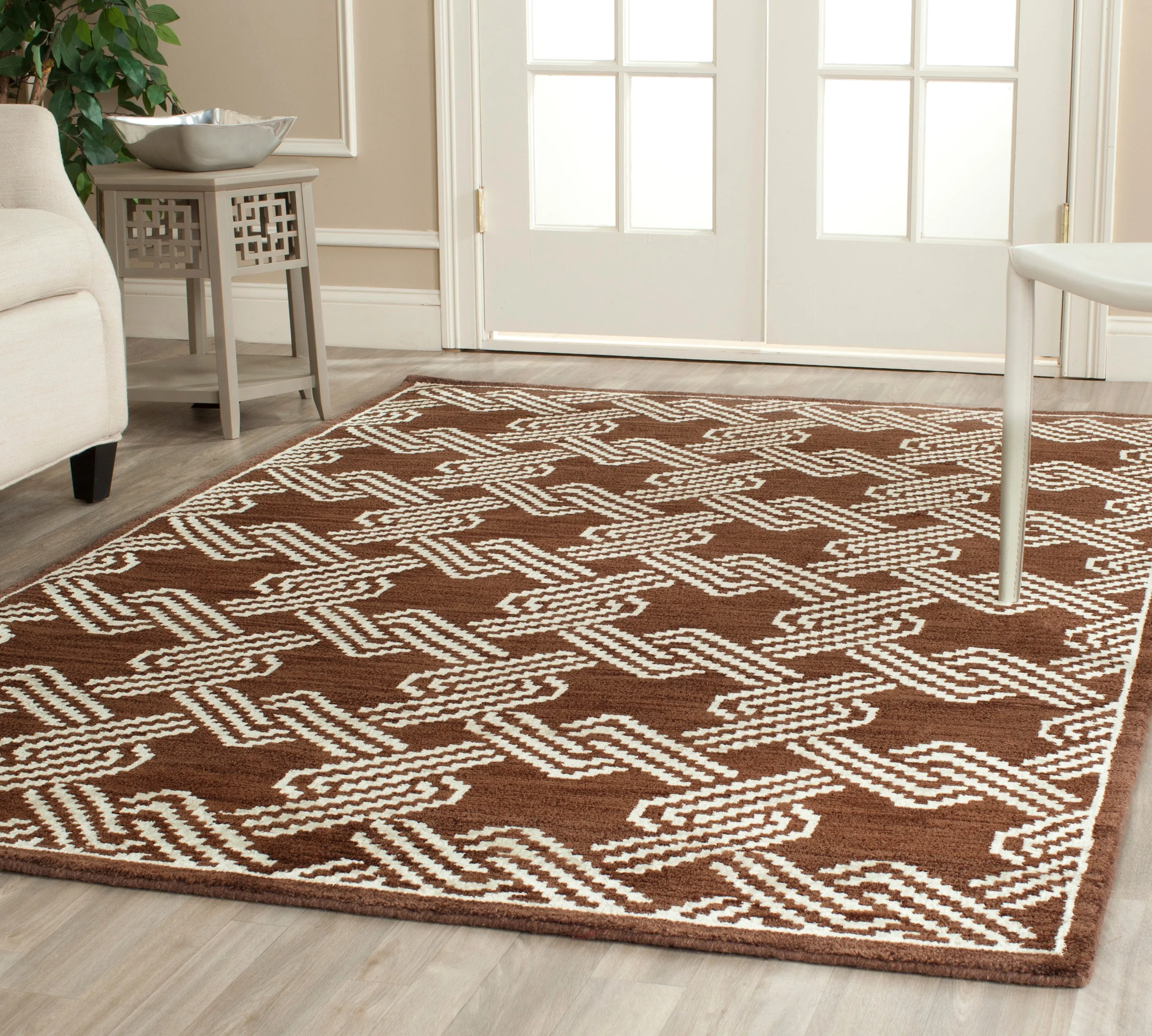Safavieh Mosaic Hand-Knotted Rug