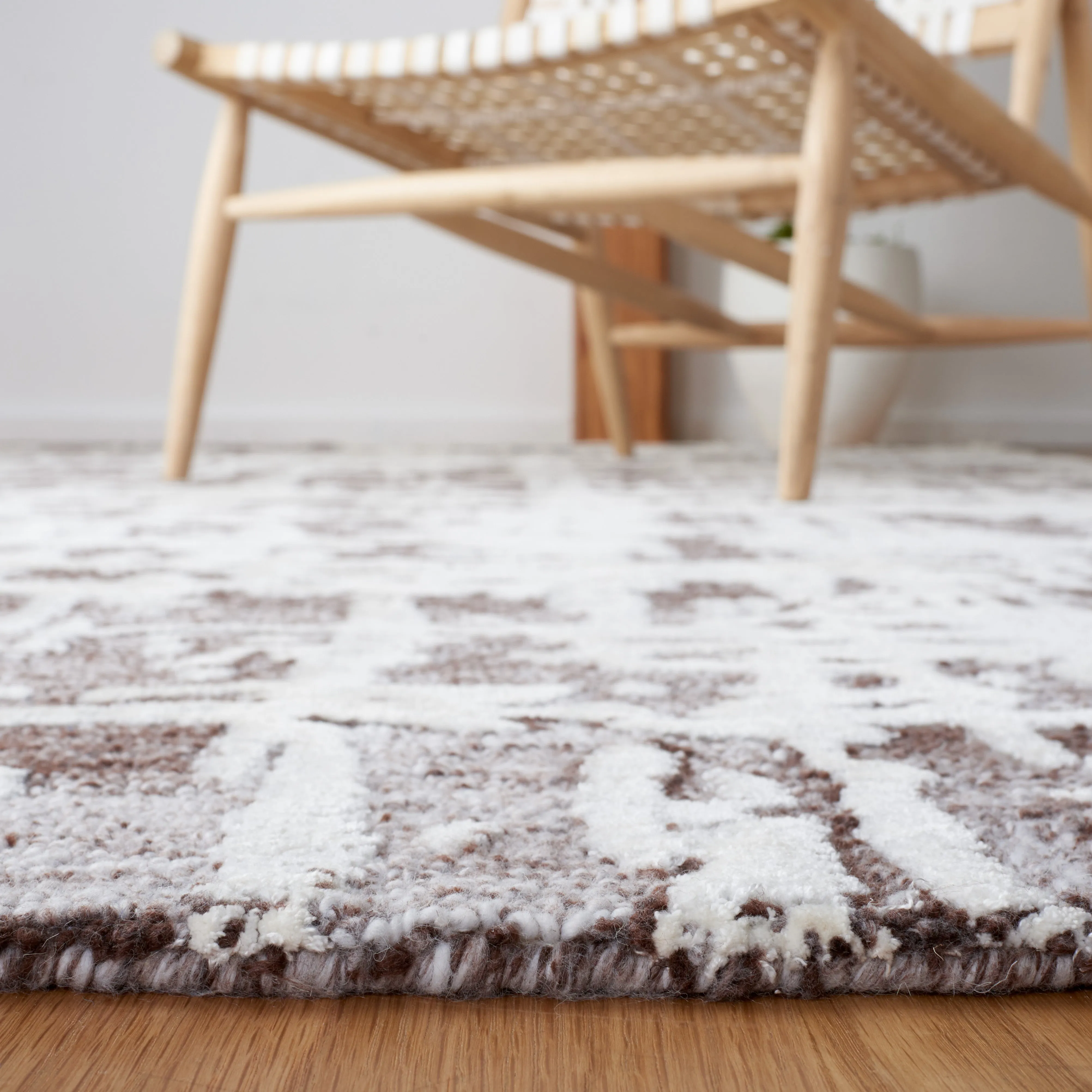Safavieh Soho Handmade Rug