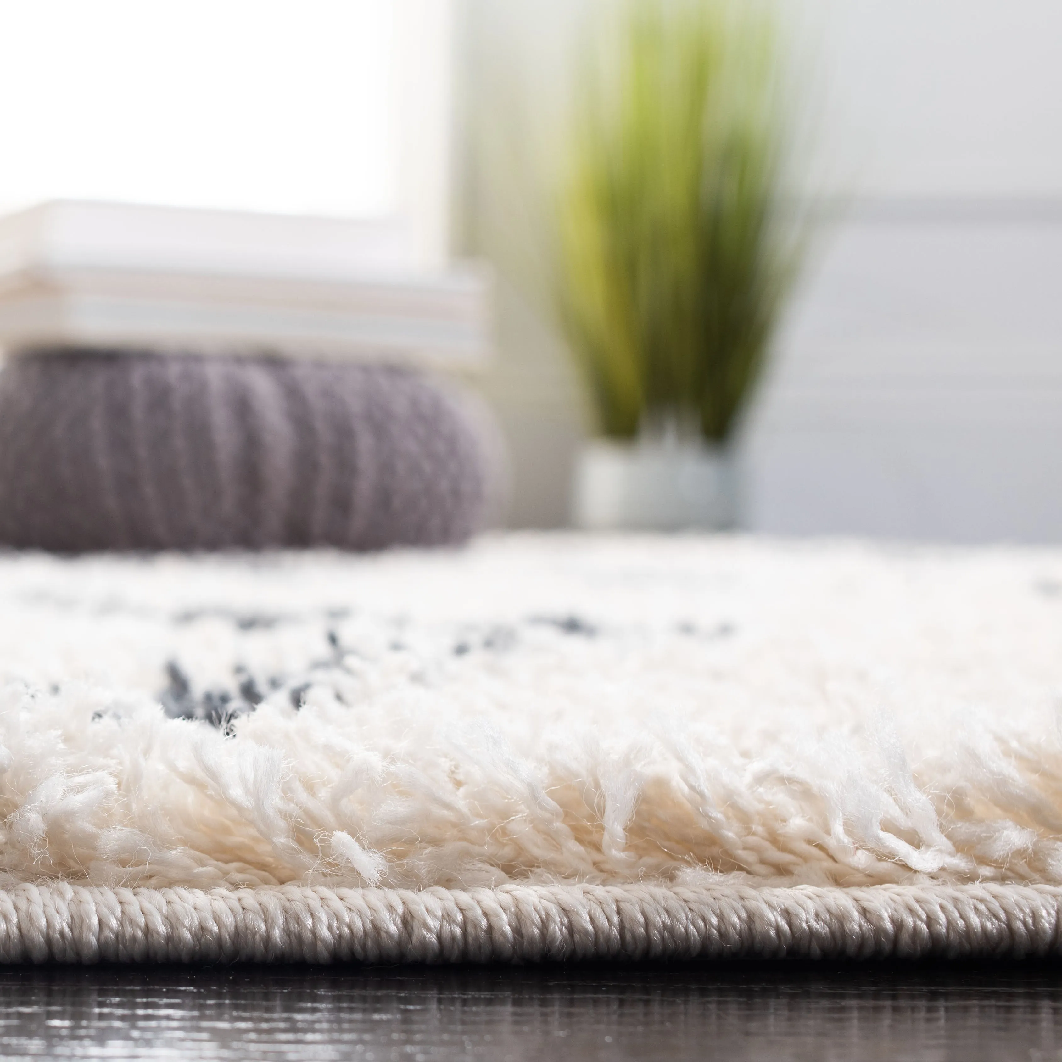 Safavieh Venus Shag Rug