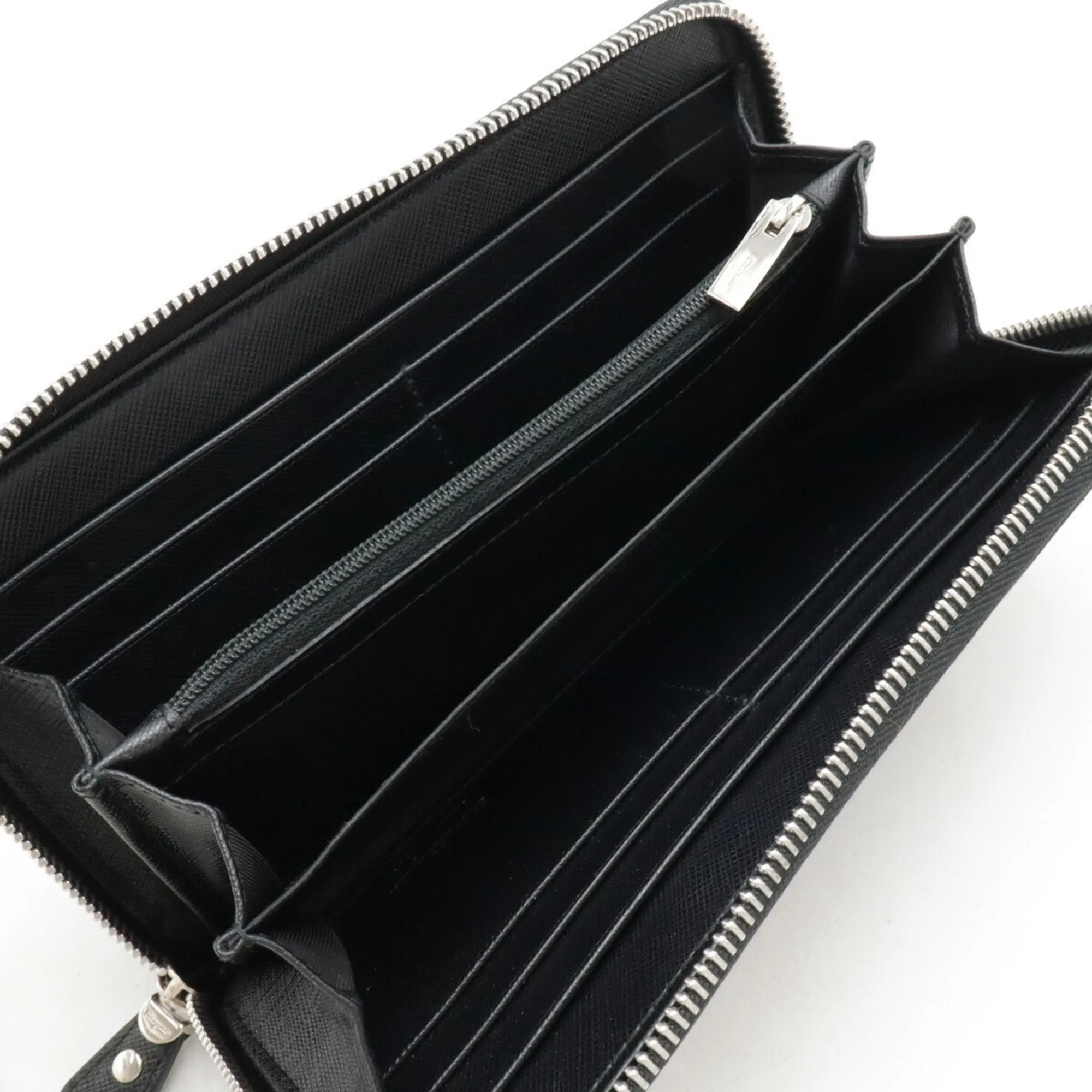 Salvatore Ferragamo Leather Long Wallet (Bi-Fold) (Pre-Owned)