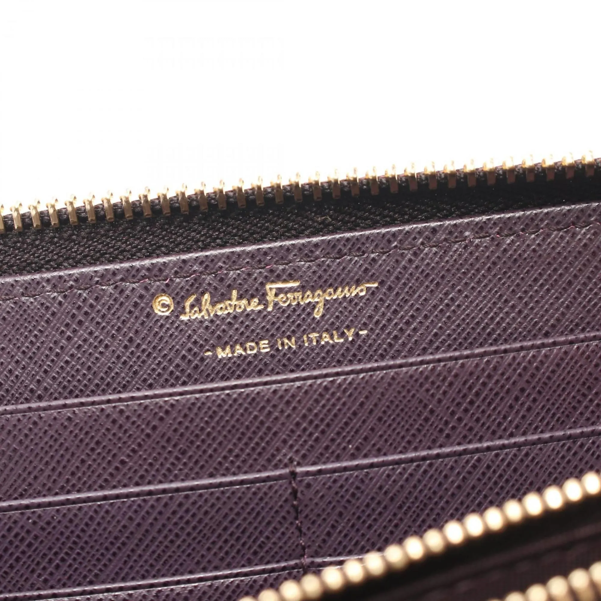 Salvatore Ferragamo Leather Long Wallet (Bi-Fold) (Pre-Owned)