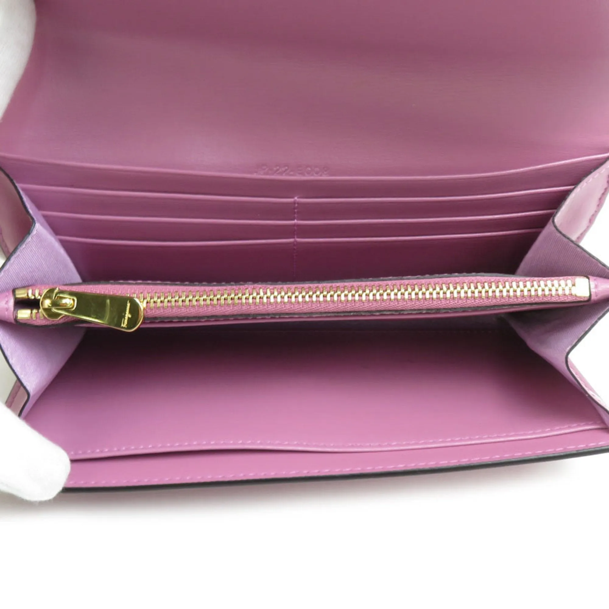 Salvatore Ferragamo Leather Long Wallet (Tri-Fold) (Pre-Owned)
