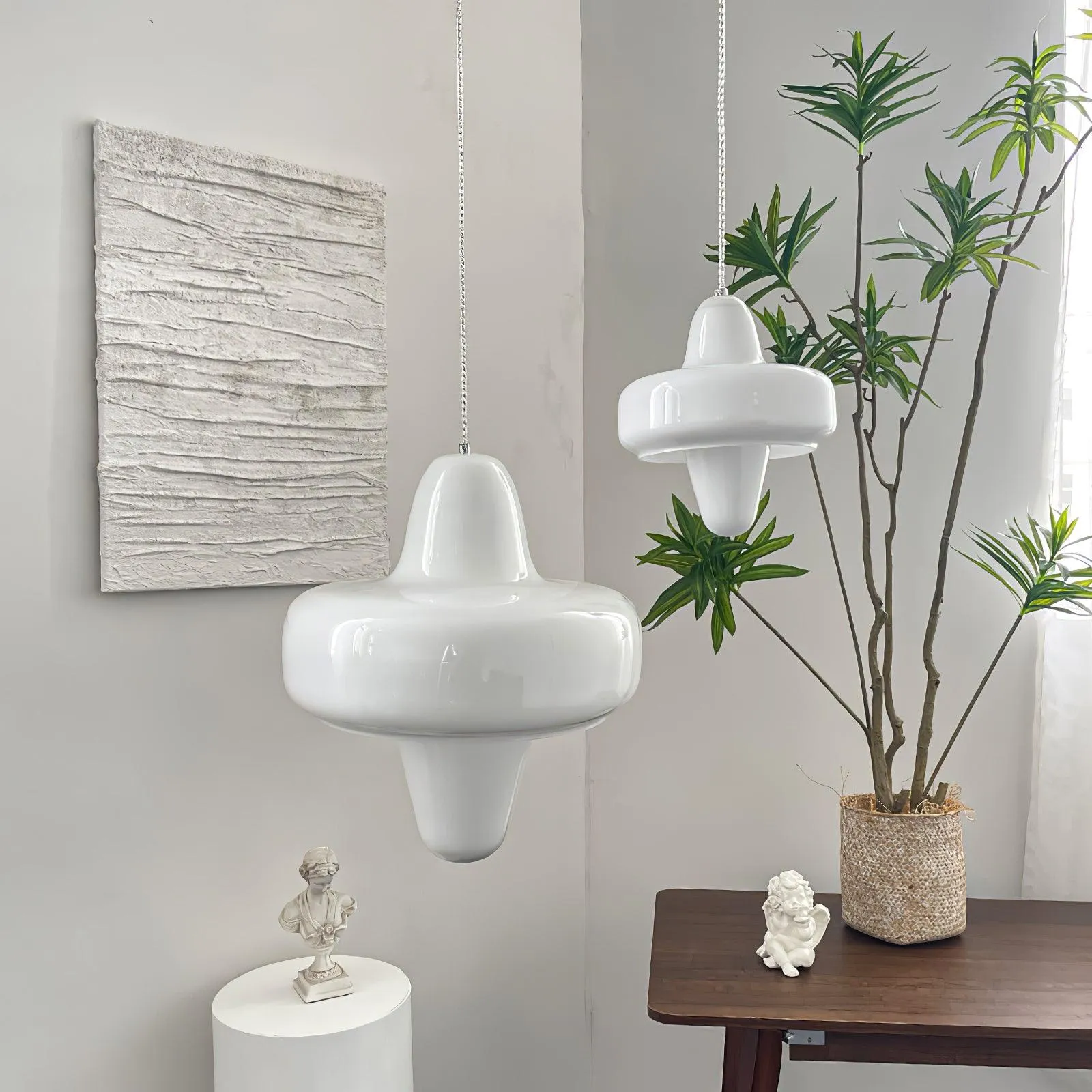 Swan Pendant Lamp