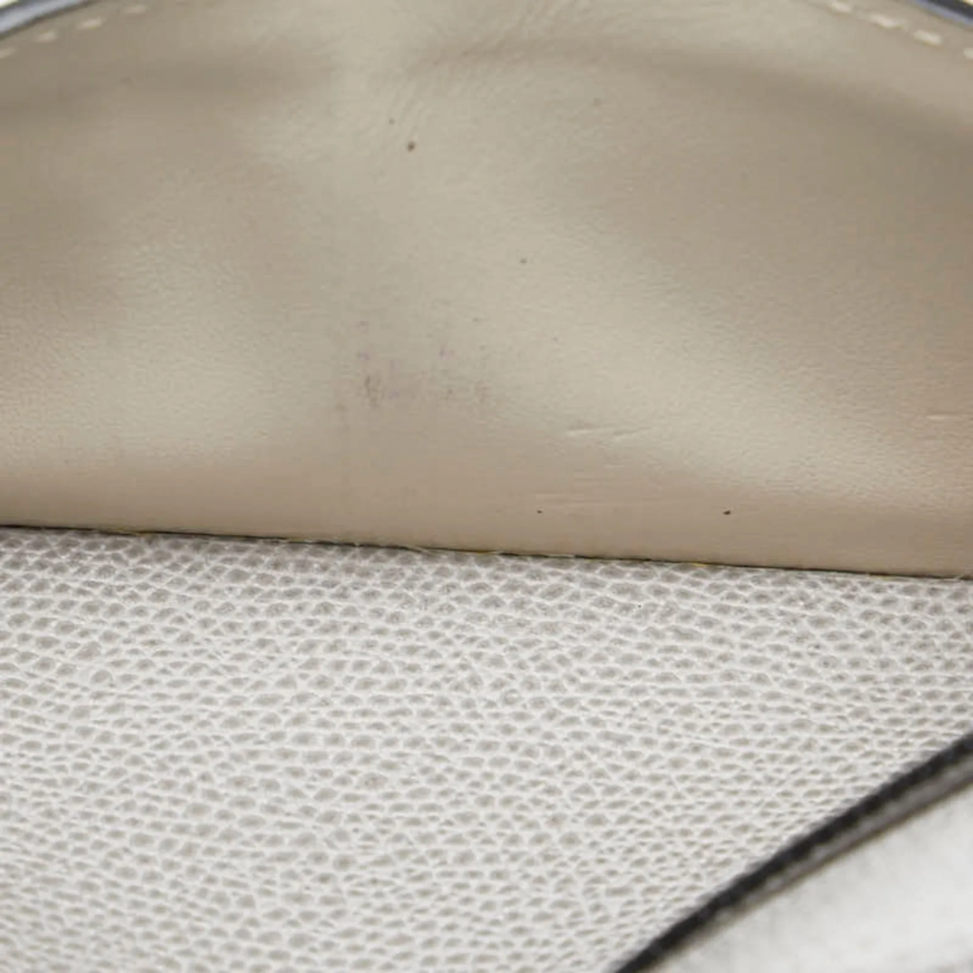 Valextra Leather Long Bill Wallet (Bi-Fold) (Pre-Owned)