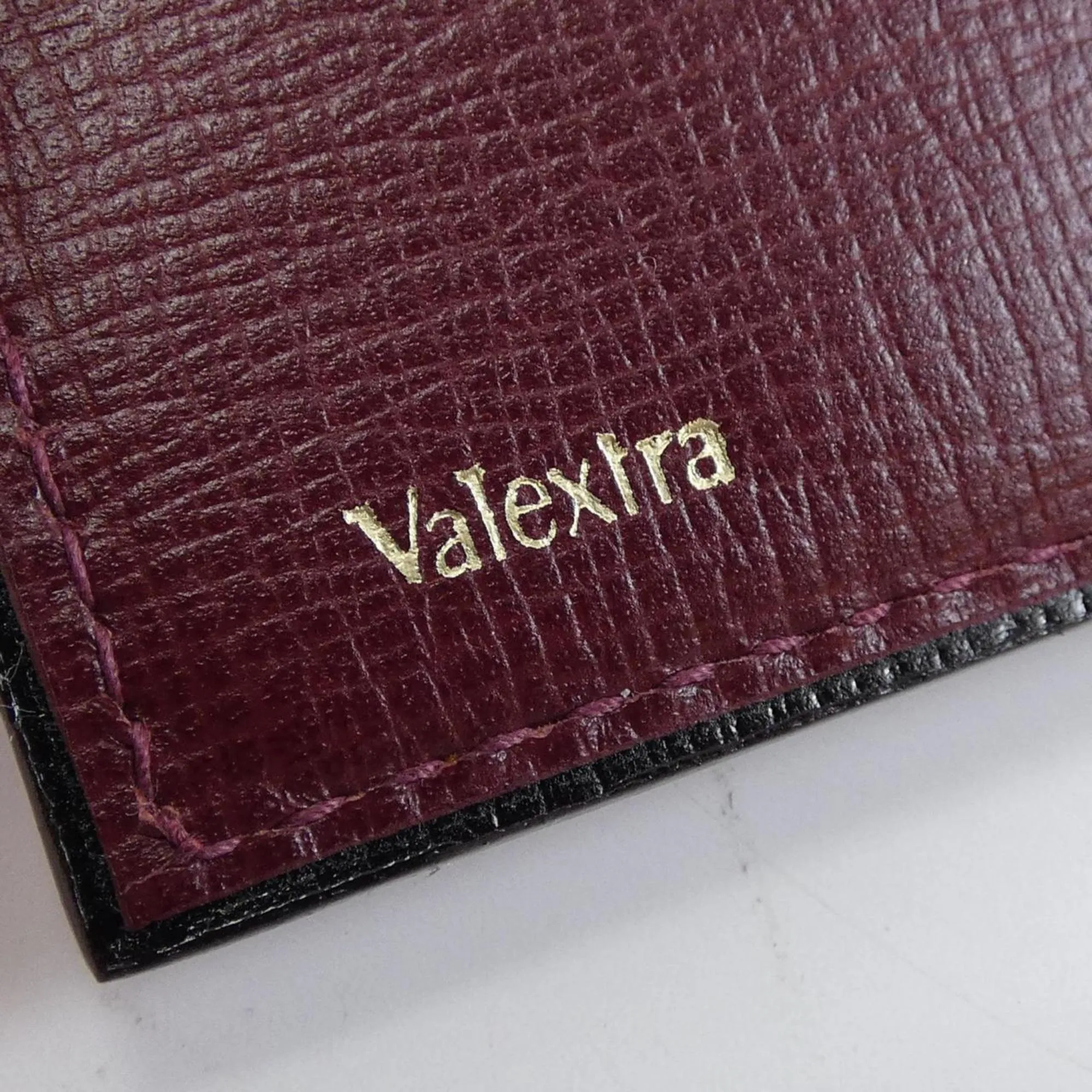 Valextra Leather Wallet (Bi-Fold) (Pre-Owned)