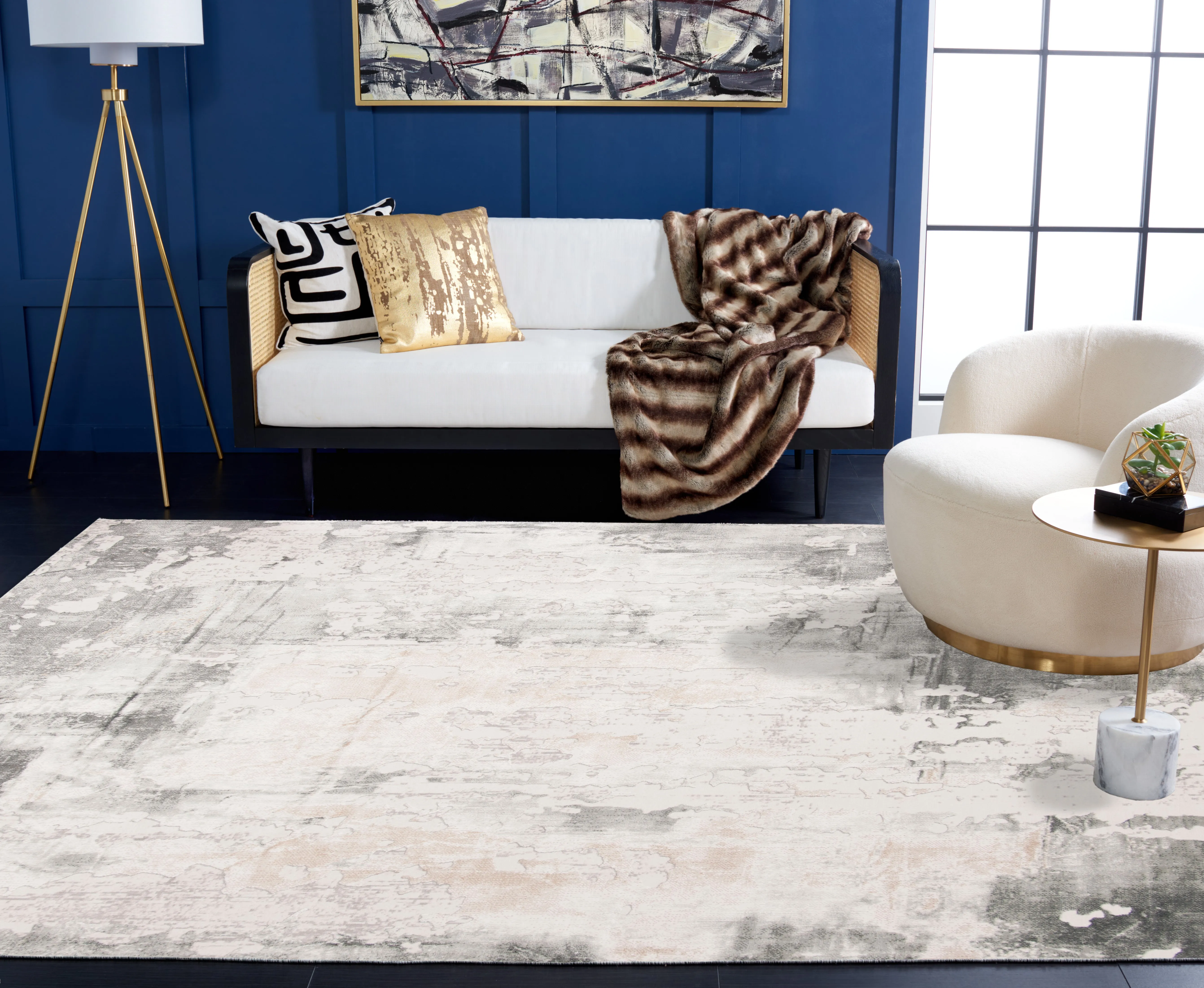 Vogue Machine Made Area Rug, Beige / Charcoal Contemporary Style Easy Care