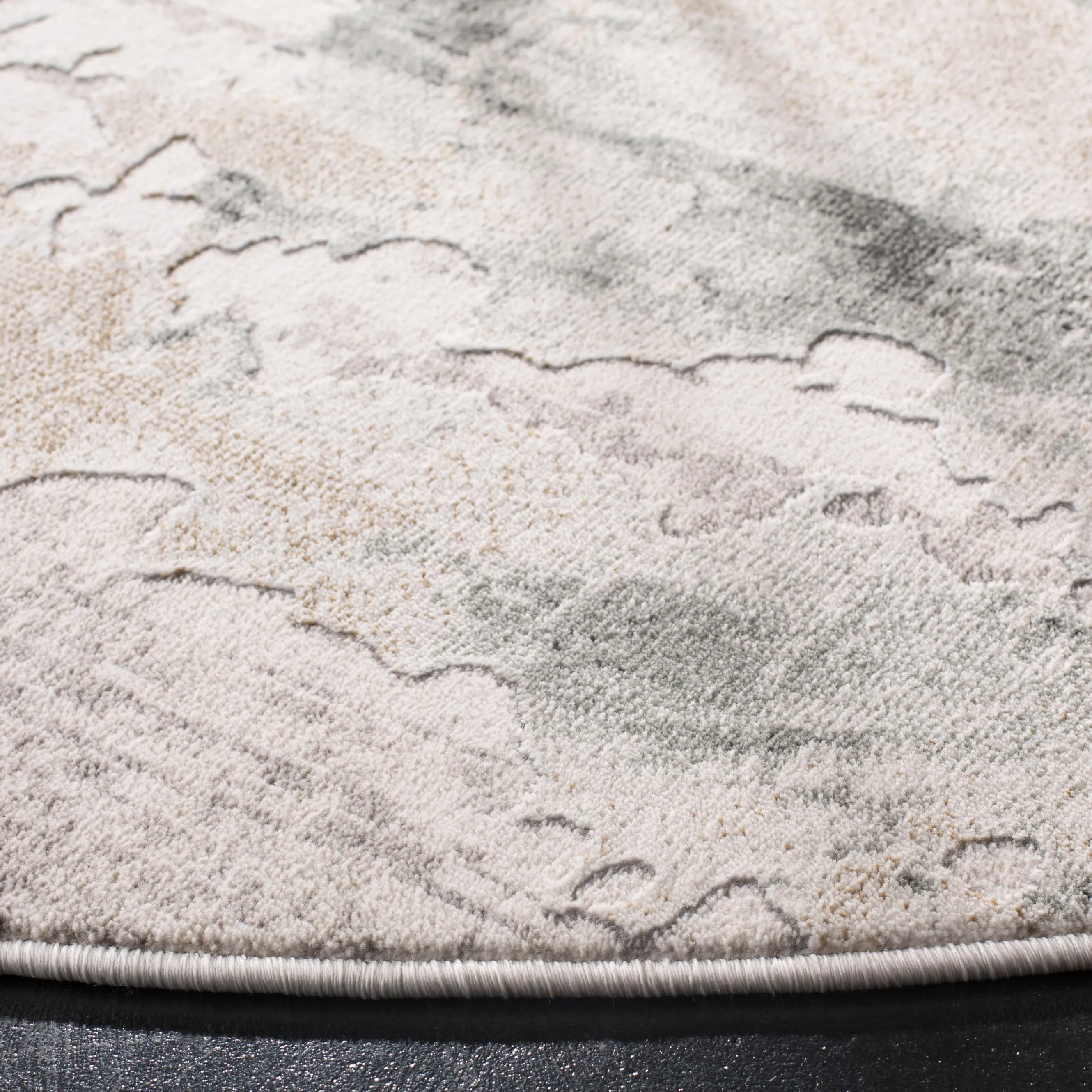 Vogue Machine Made Area Rug, Beige / Charcoal Contemporary Style Easy Care