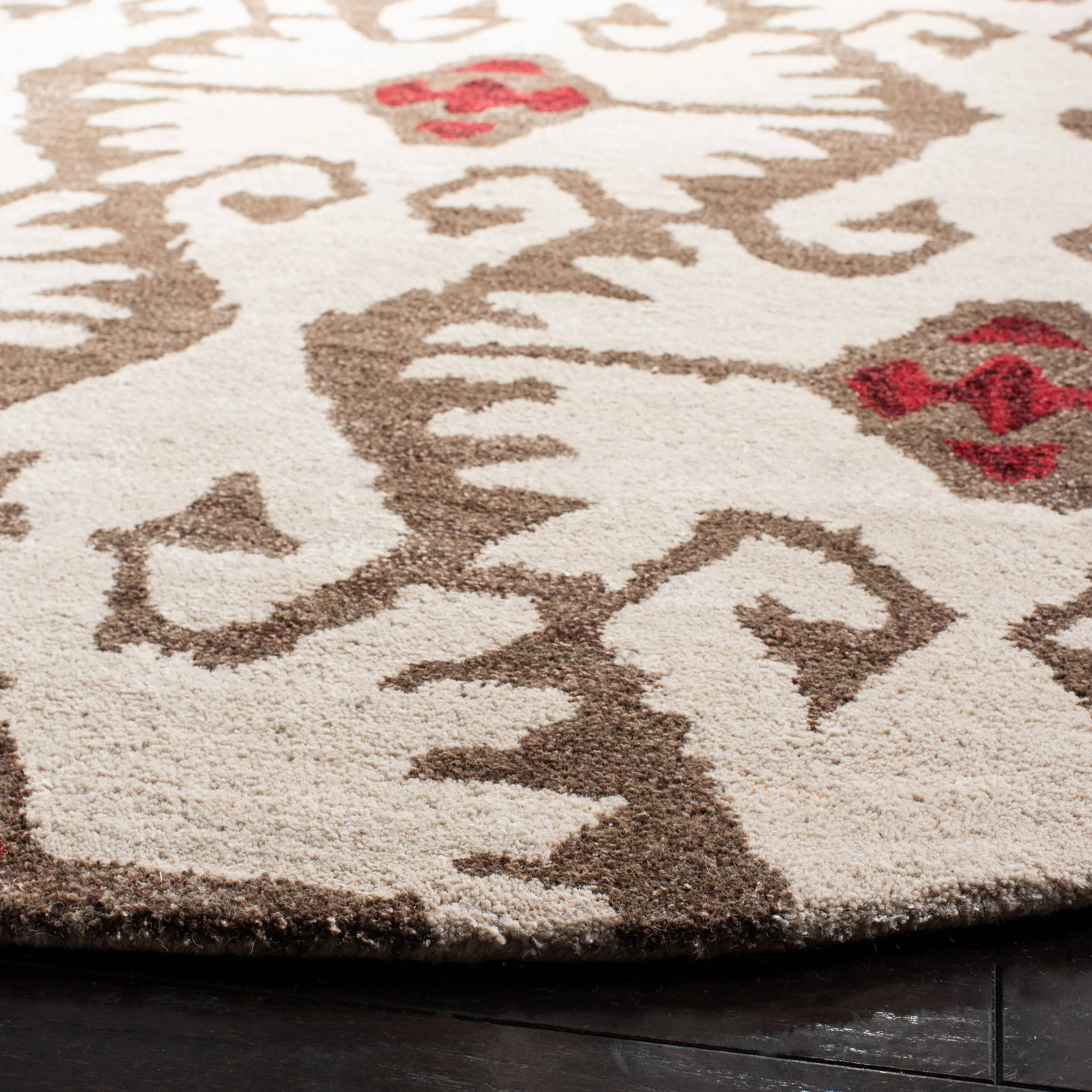 Wyndam Area Rug, Ivory / Brown Bohemian Style