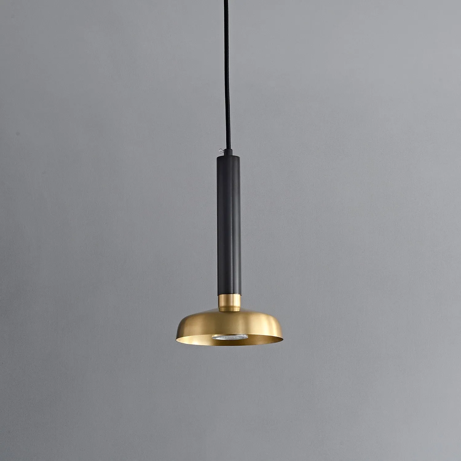 Zephyros Pendant Lamp